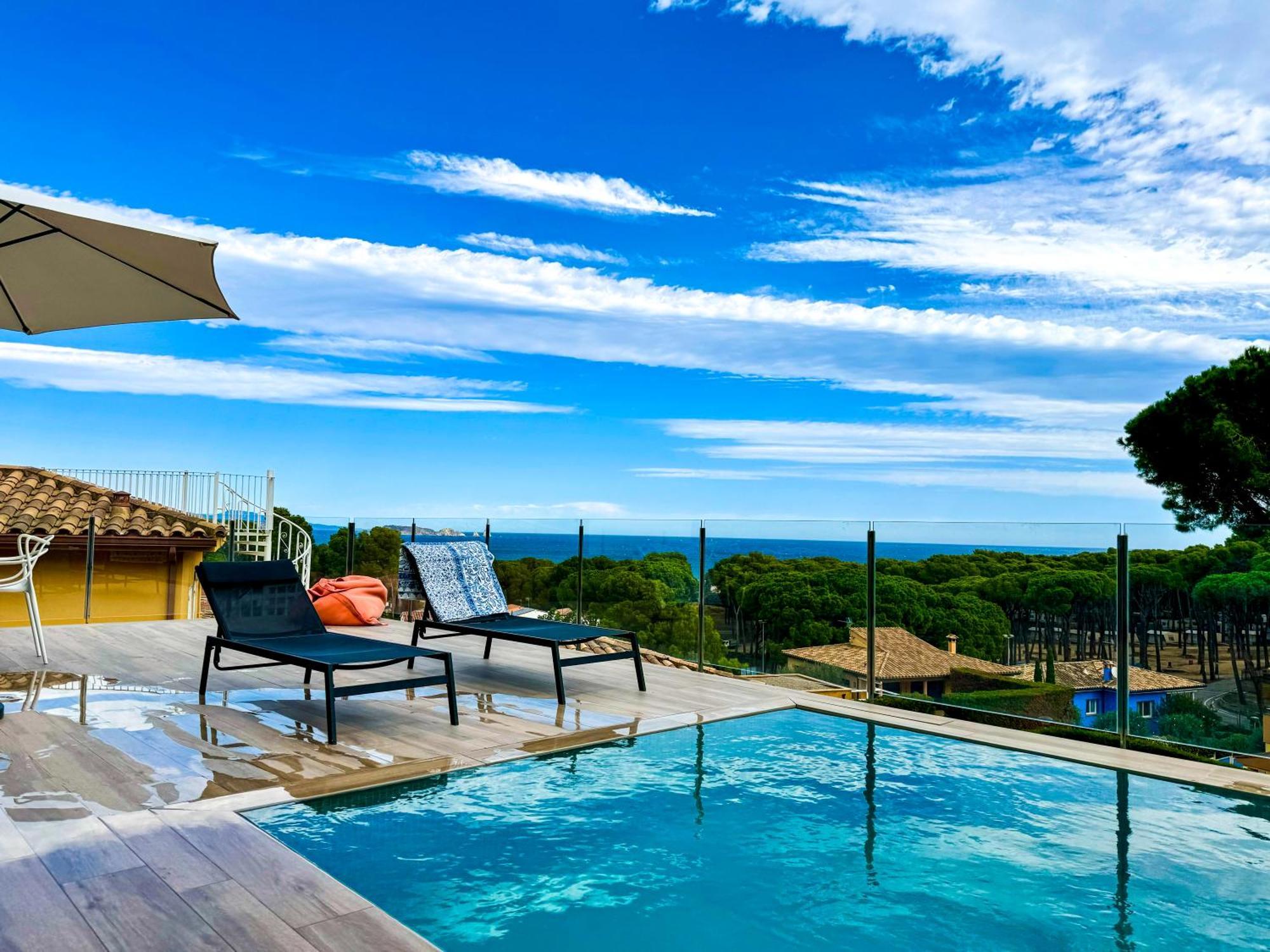 Conill - Espectacular Moderno Con Piscina Pals